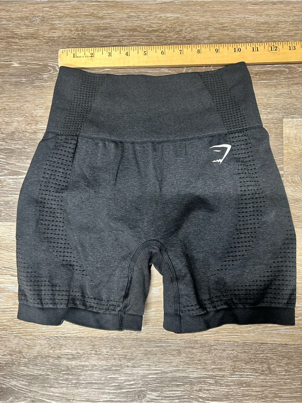 Gymshark Women's Everyday High Waisted Training Seamless Shorts Black XXS (2-4) - Picture 1 of 8